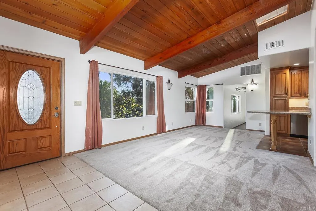 10546 Valle Vista Rd