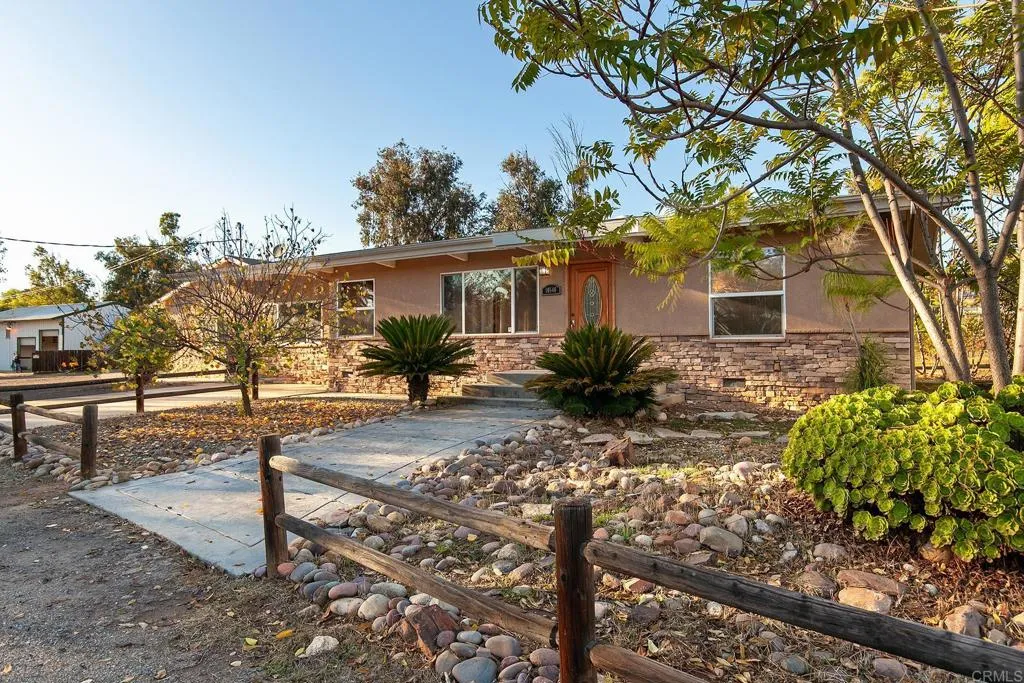 10546 Valle Vista Rd