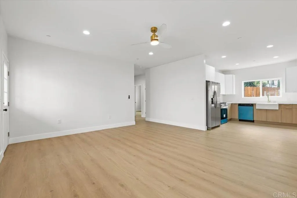 785 Lemon Avenue Unit 1-4