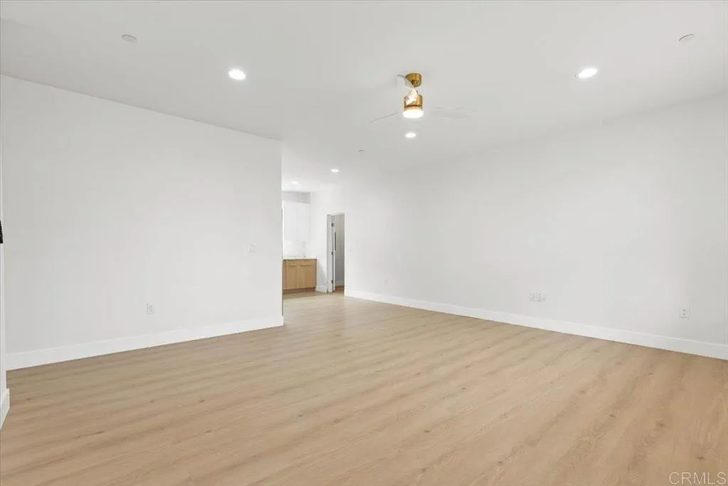785 Lemon Avenue Unit 1-4