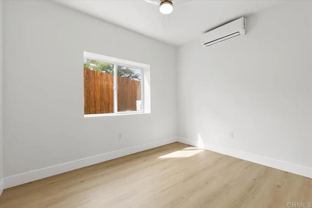 785 Lemon Avenue Unit 1-4