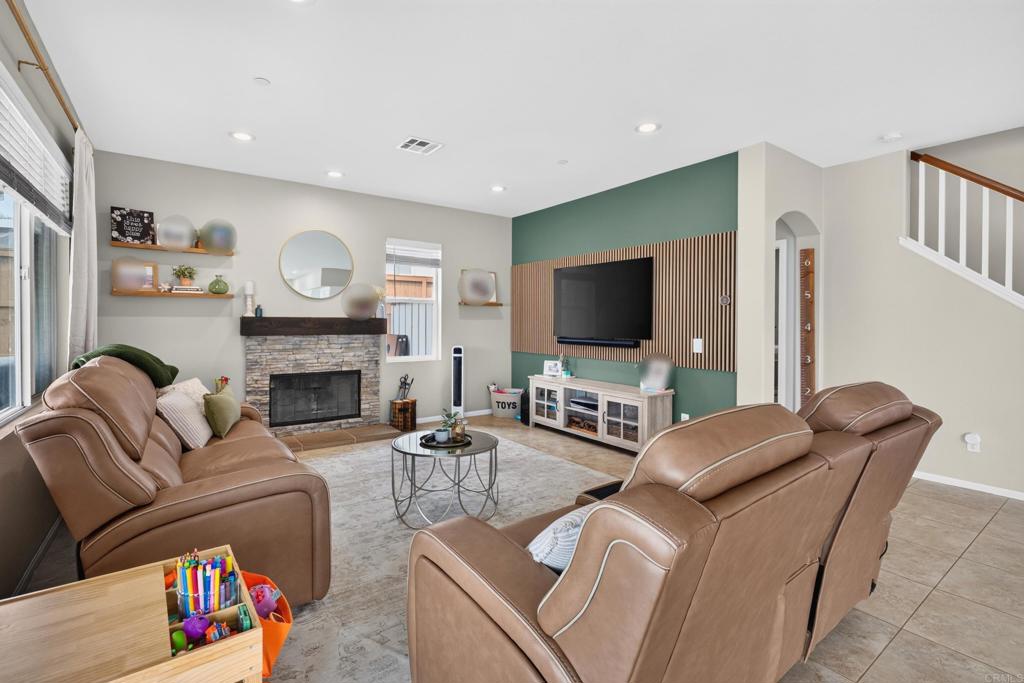 13049 Laurel Canyon Road