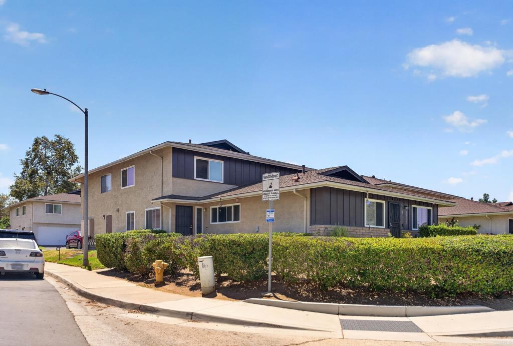 12135 Orange Crest Court 3
