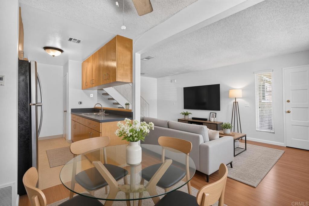 12135 Orange Crest Court 3