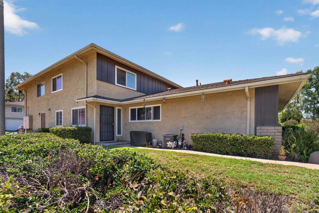 12135 Orange Crest Court 3