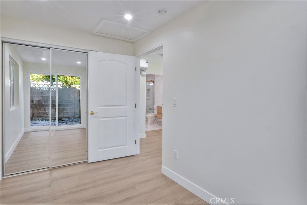 5339 E Greenmeadow
