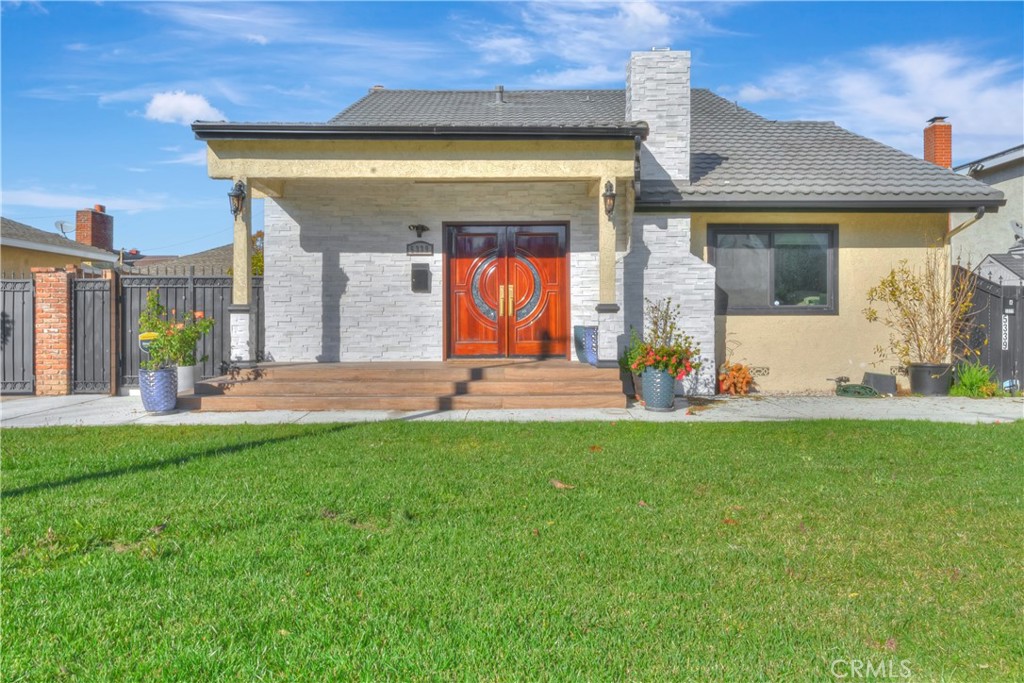 5339 E Greenmeadow