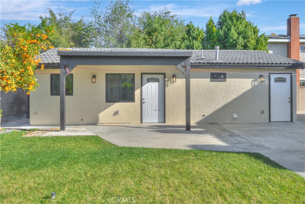 5339 E Greenmeadow