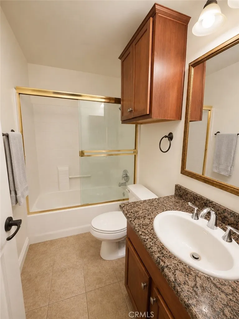 4521 55th Street Unit 12