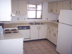 128 Sherwood Circle 13c