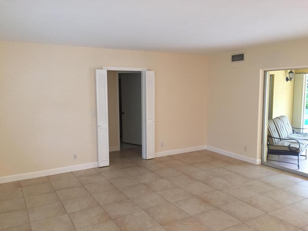209 Golfview Drive