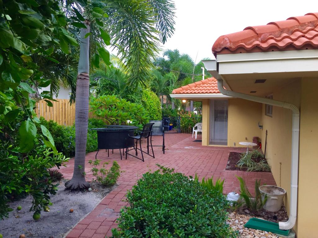 209 Golfview Drive