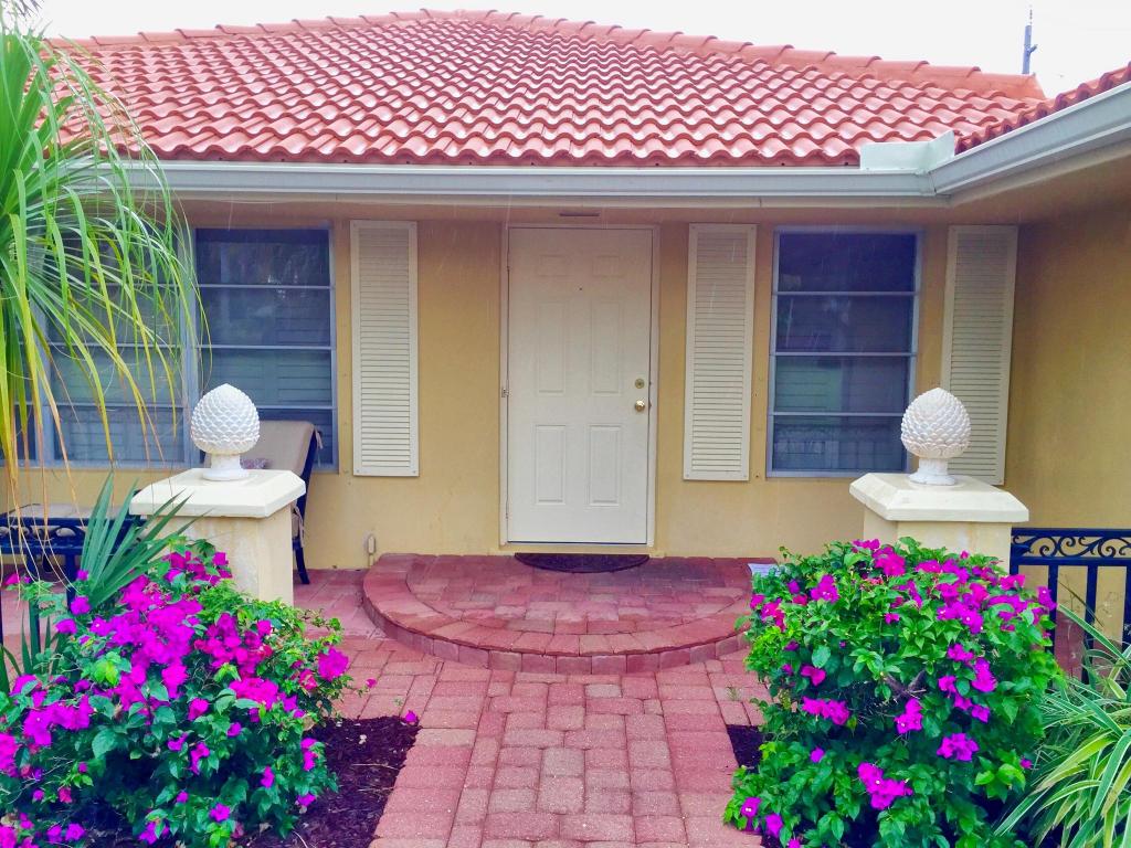 209 Golfview Drive