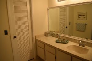 1030 Us Highway 1 108