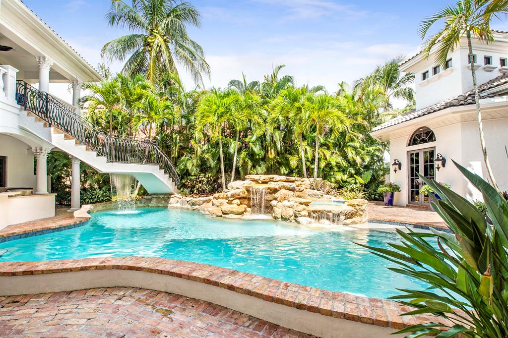 3795 Coventry Lane