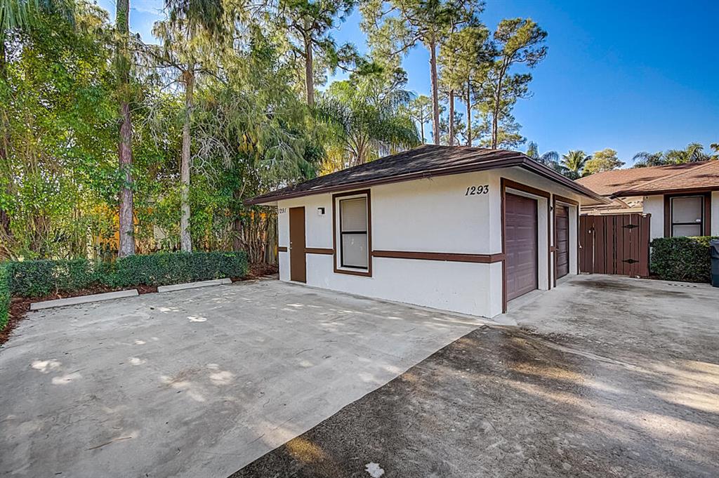 1291 Periwinkle Place