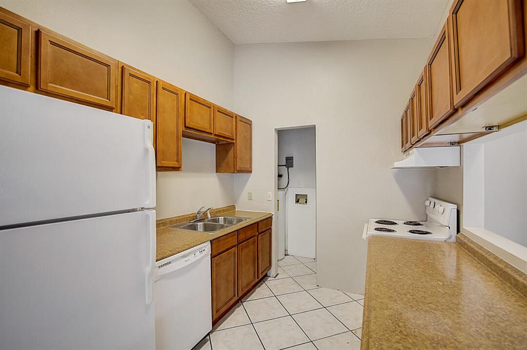 1291 Periwinkle Place