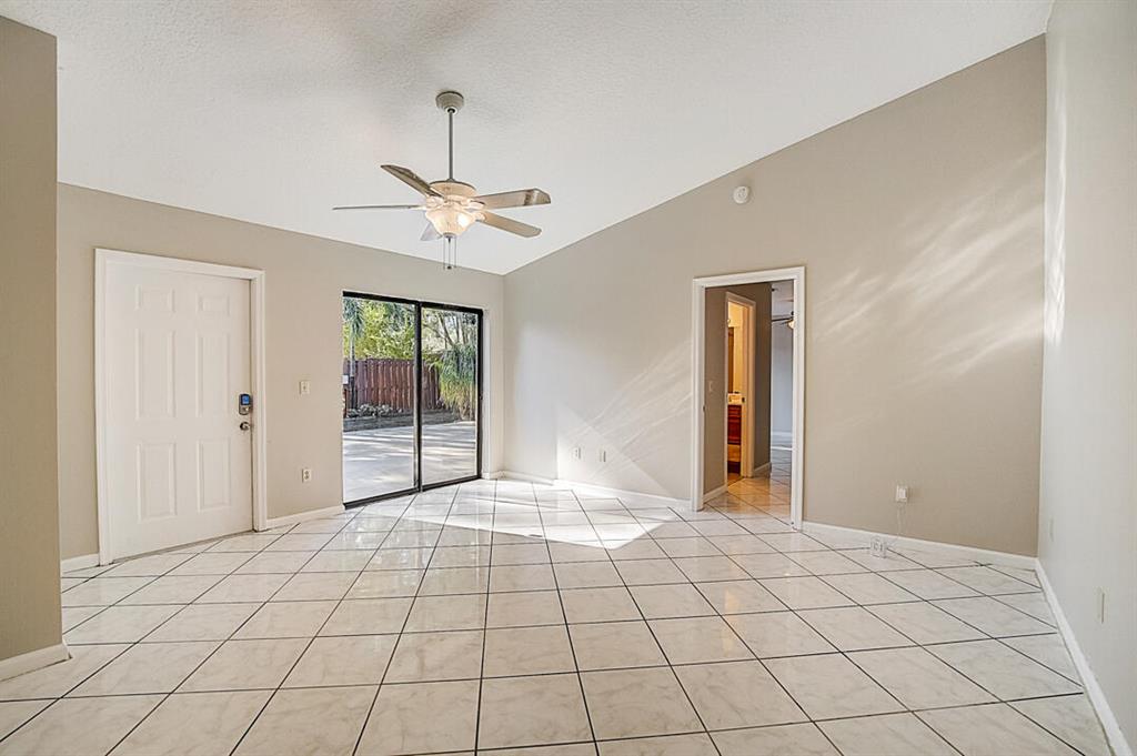 1291 Periwinkle Place