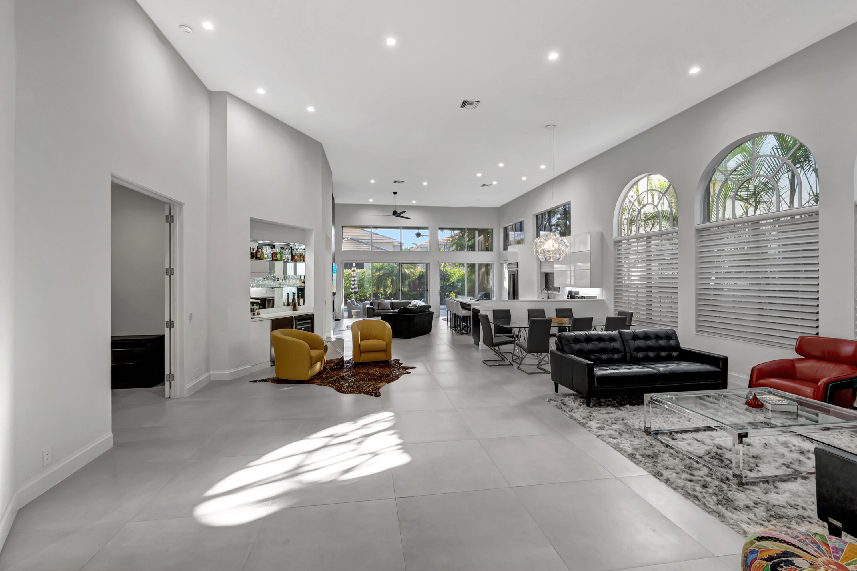 4144 NW Briarcliff Circle