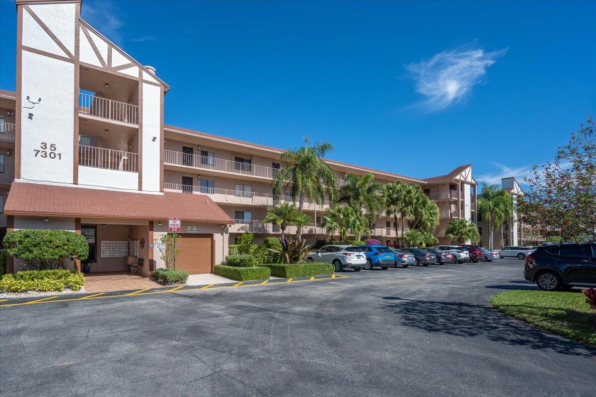 7301 S Amberly Lane Unit: 310