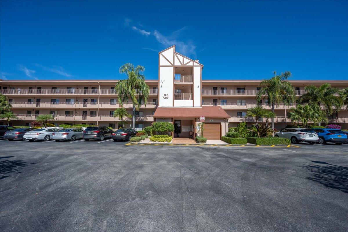 7301 S Amberly Lane Unit: 310