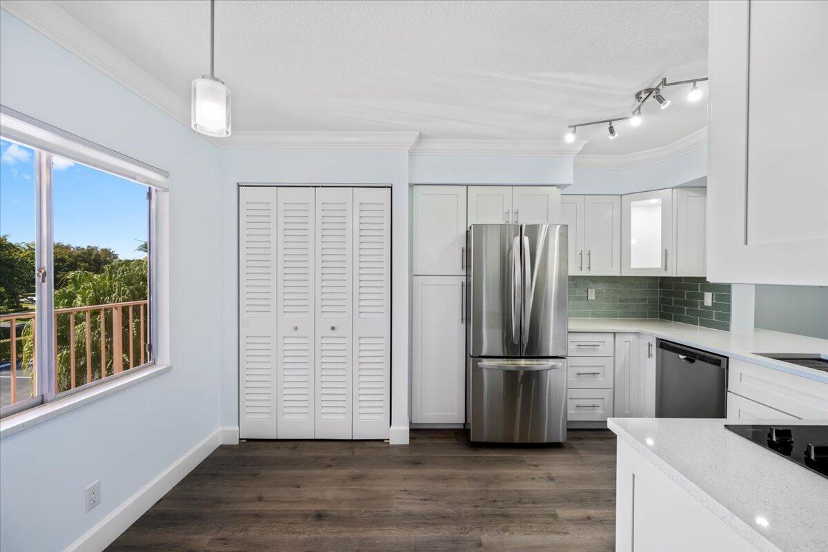 7301 S Amberly Lane Unit: 310
