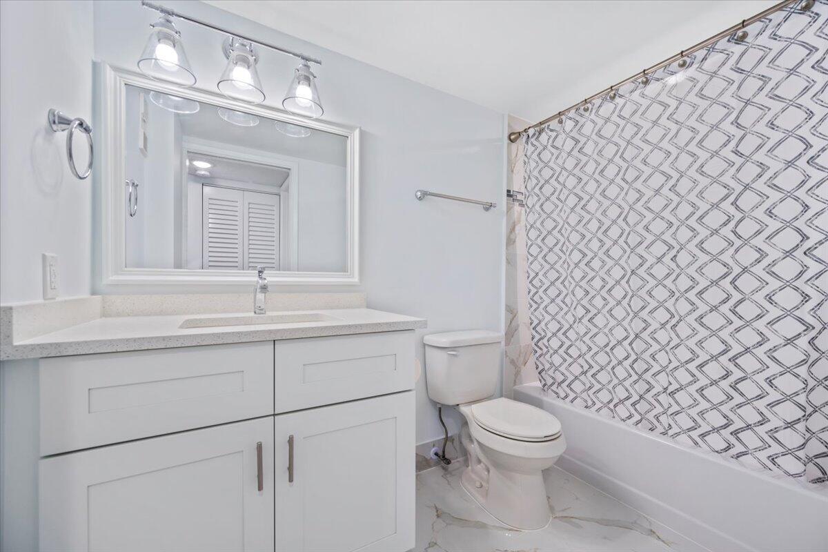 7301 S Amberly Lane Unit: 310