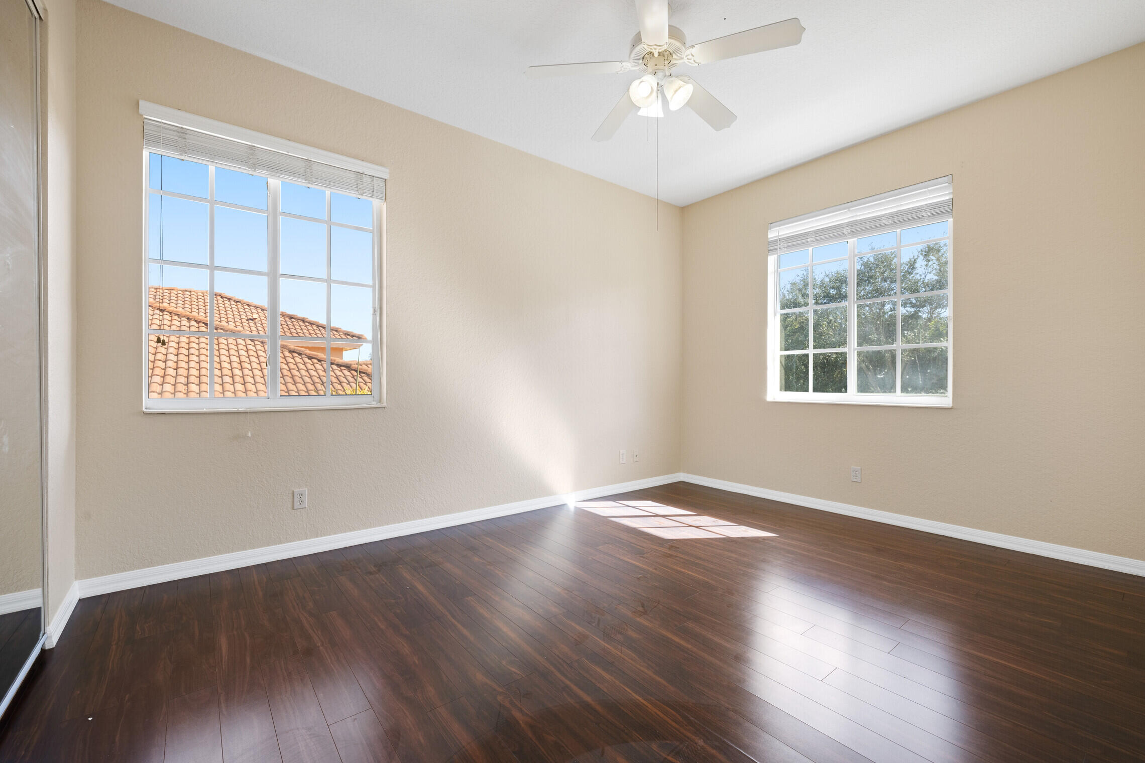 318 Venice Boulevard