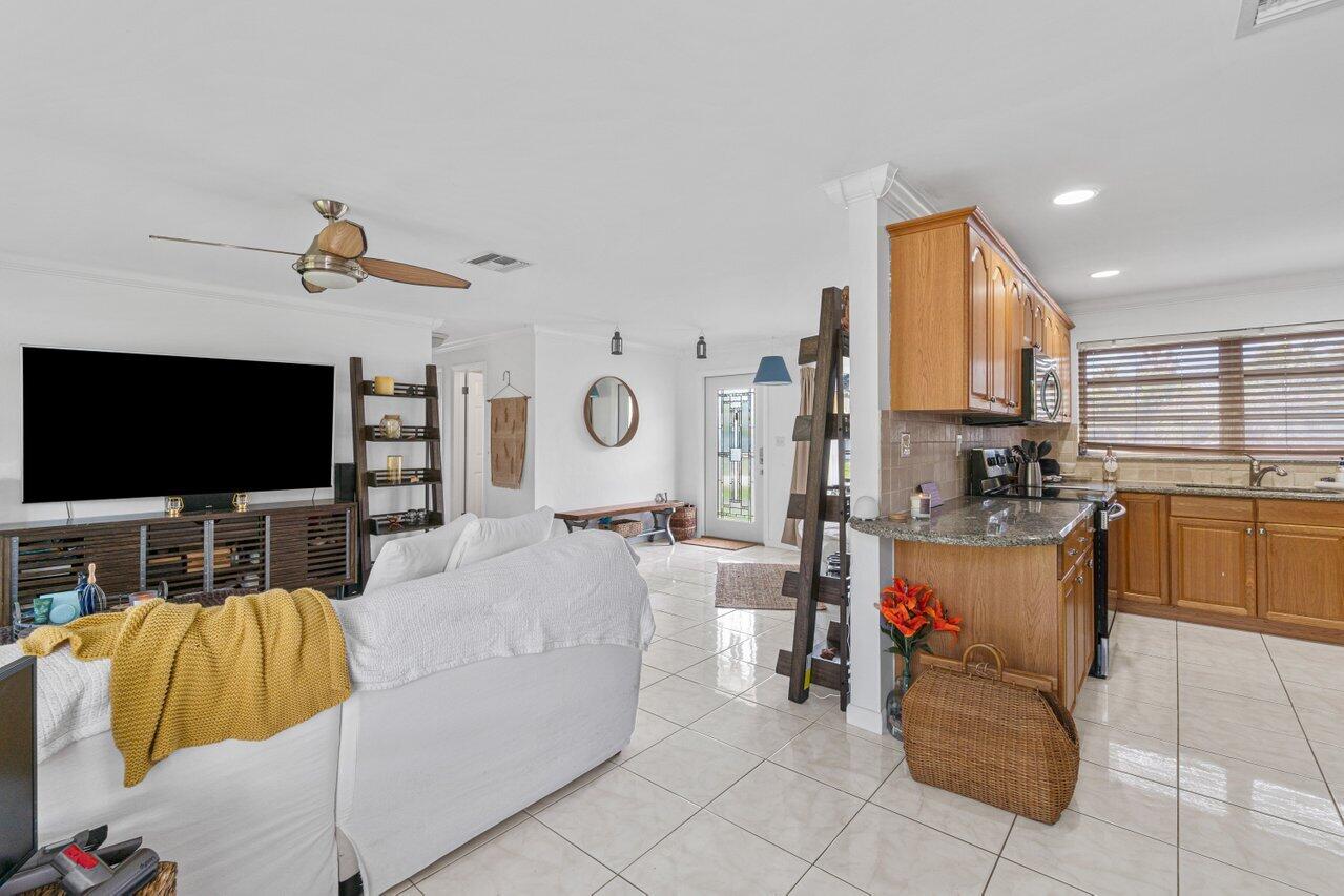 1416 SE 1st Way