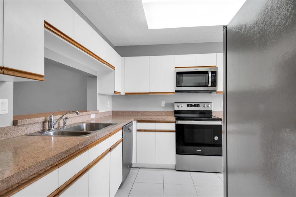 15355 Lakes Of Delray Boulevard Unit: 310