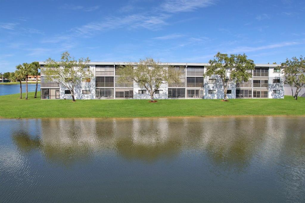 15355 Lakes Of Delray Boulevard Unit: 310