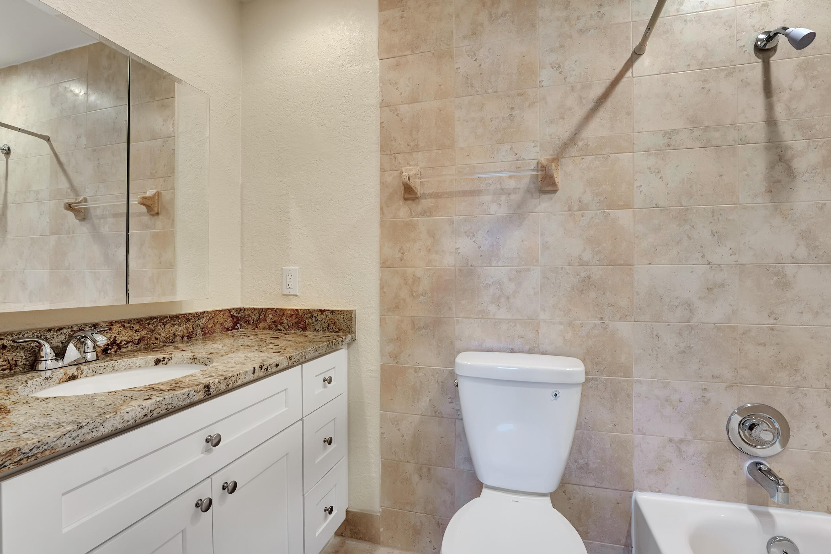 3137 Spanish Trail Unit: 19