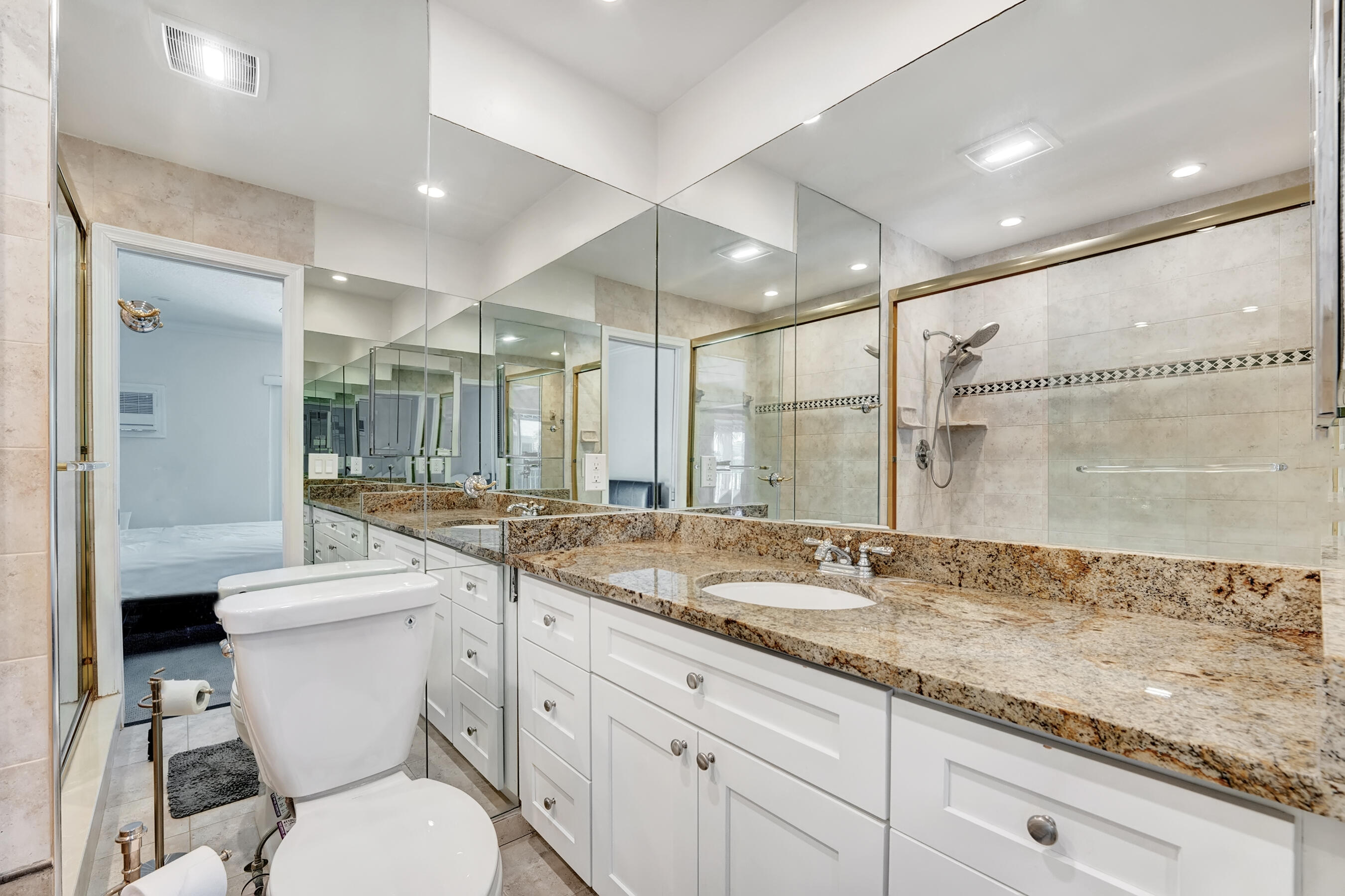 3137 Spanish Trail Unit: 19