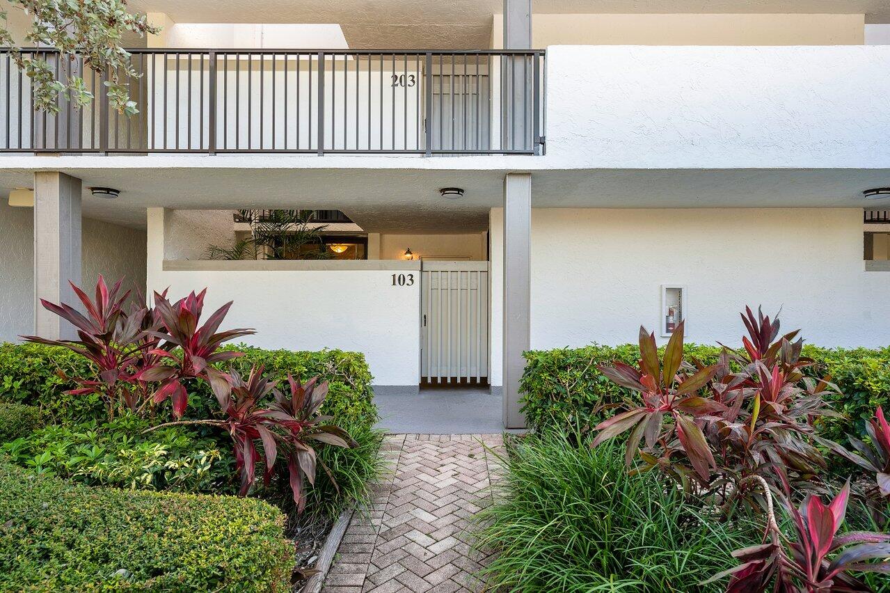 5801 N Ocean Boulevard Unit: 103