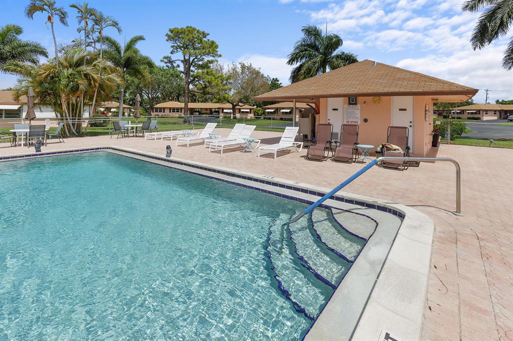 310 Flamingo Lane