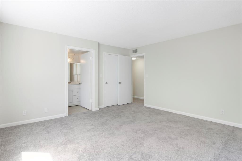 2050 N Congress Avenue Unit: 206
