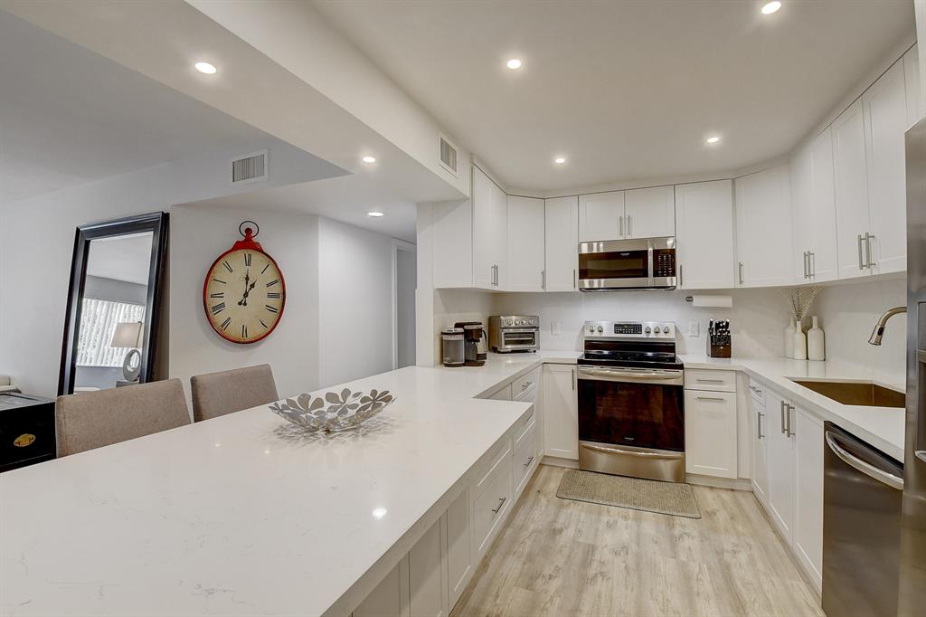 13770 Oneida Drive Unit: A1