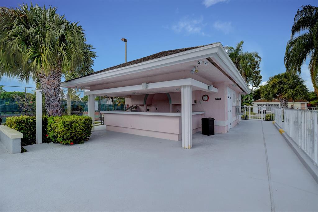 13770 Oneida Drive Unit: A1