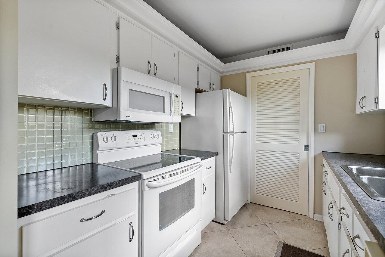 6550 N Ocean Boulevard Unit: 5