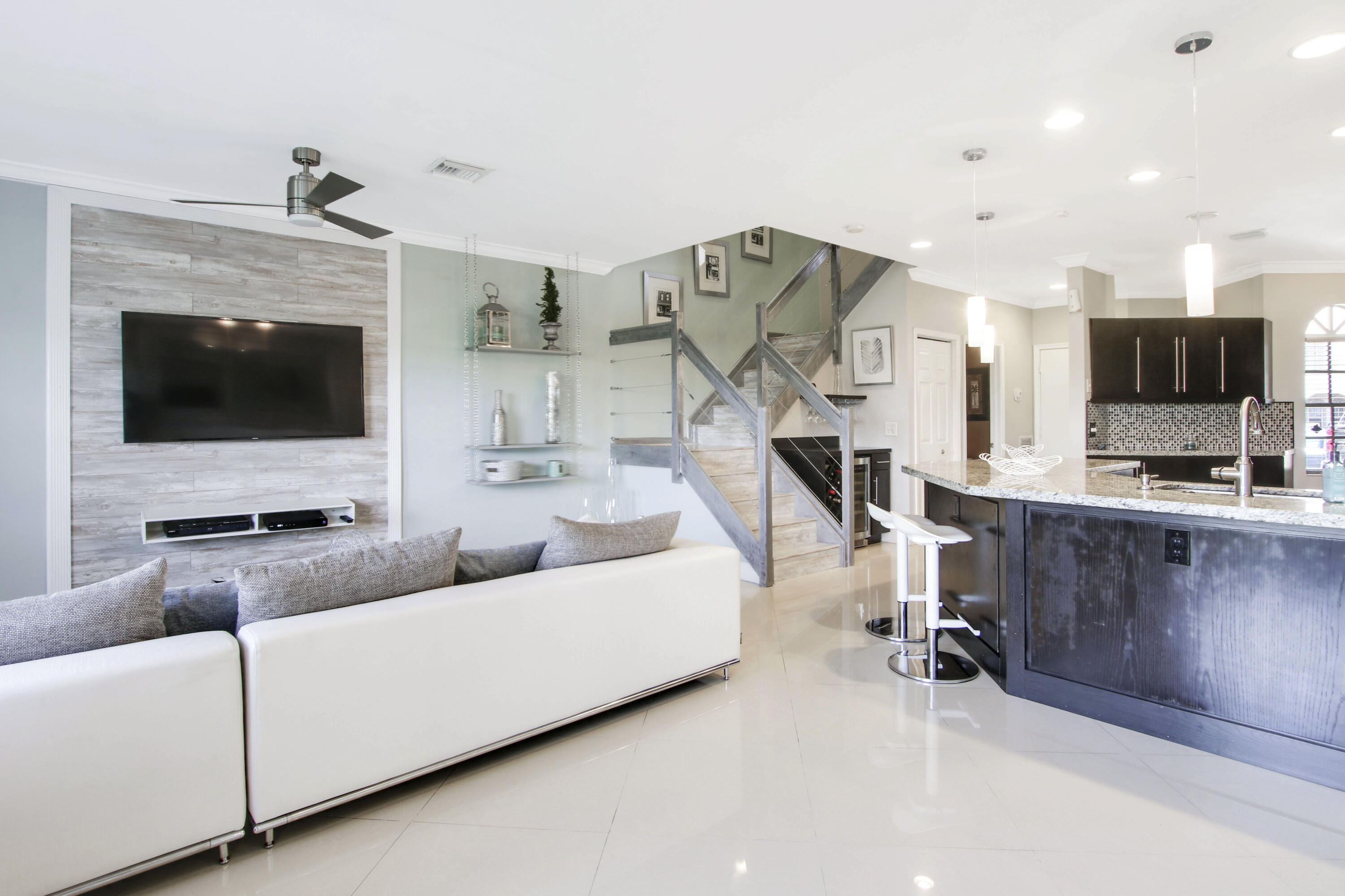 9472 Boca River Circle