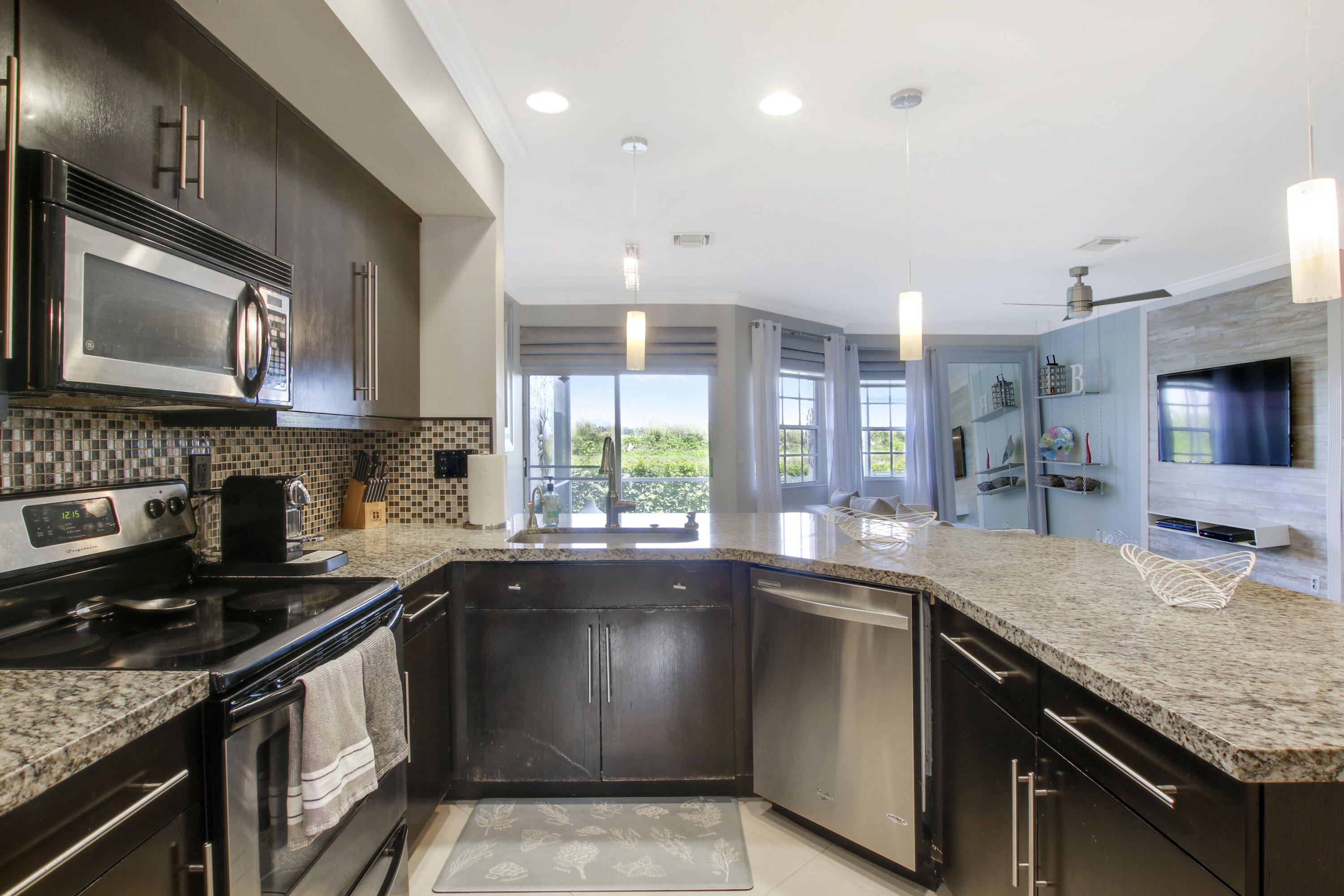 9472 Boca River Circle