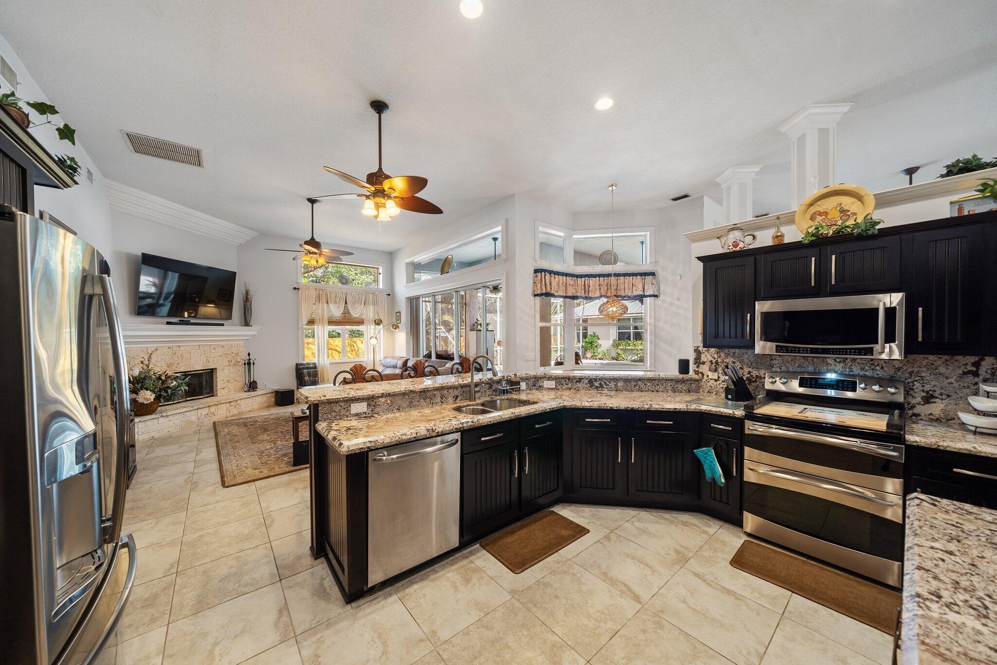 13048 Coastal Circle