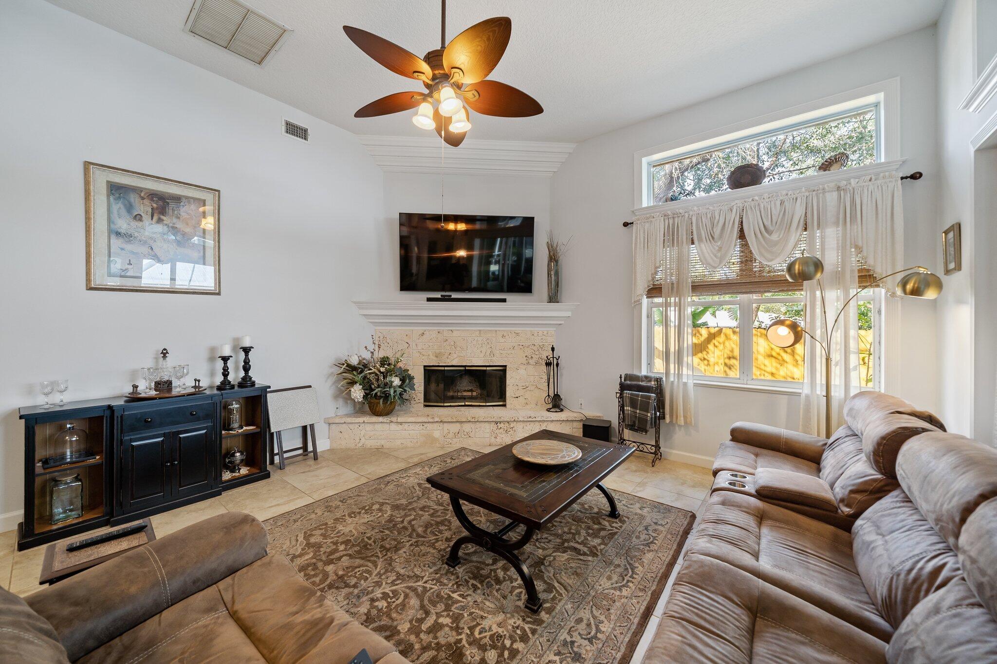 13048 Coastal Circle
