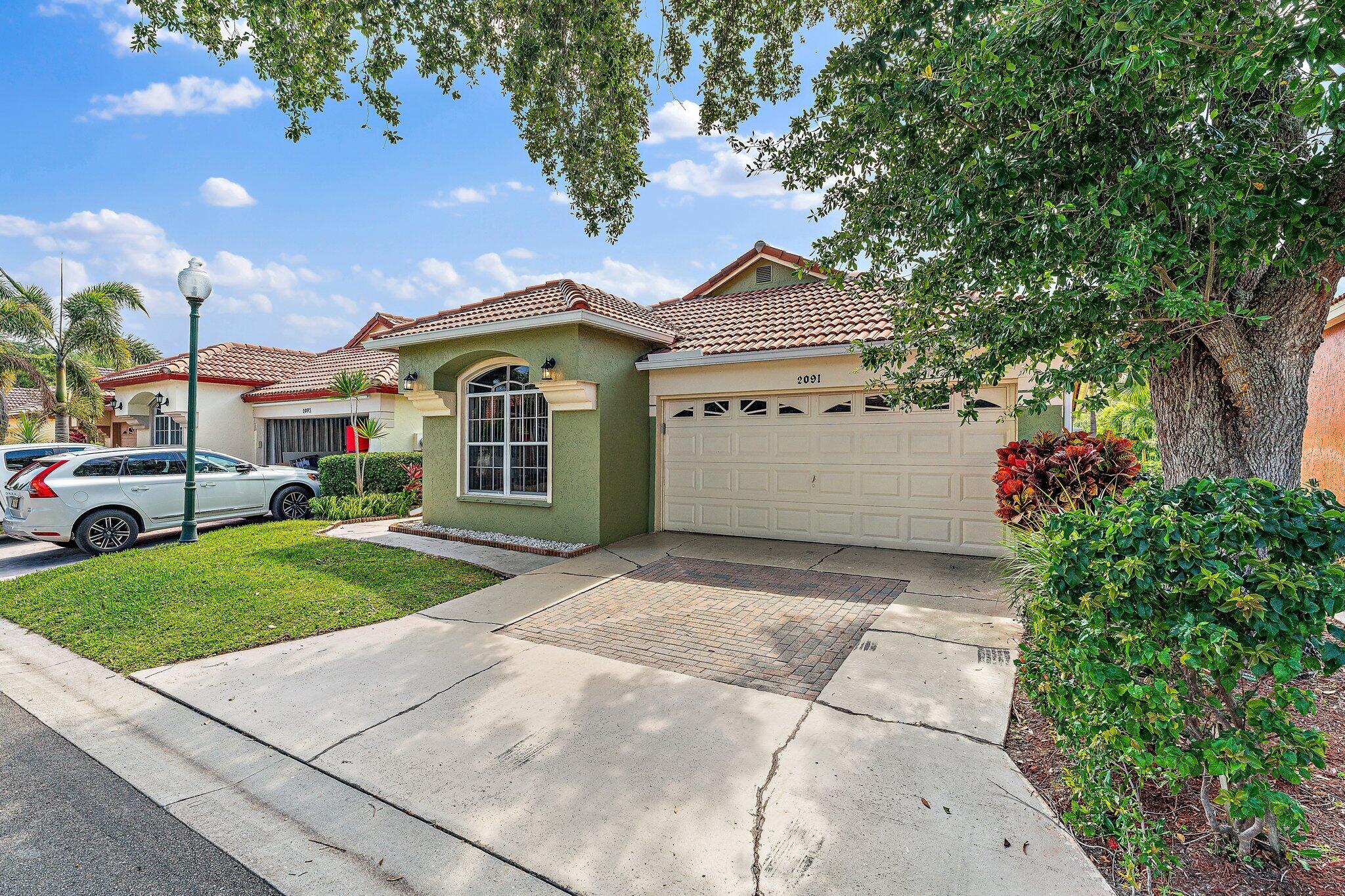 2091 Bonisle Circle