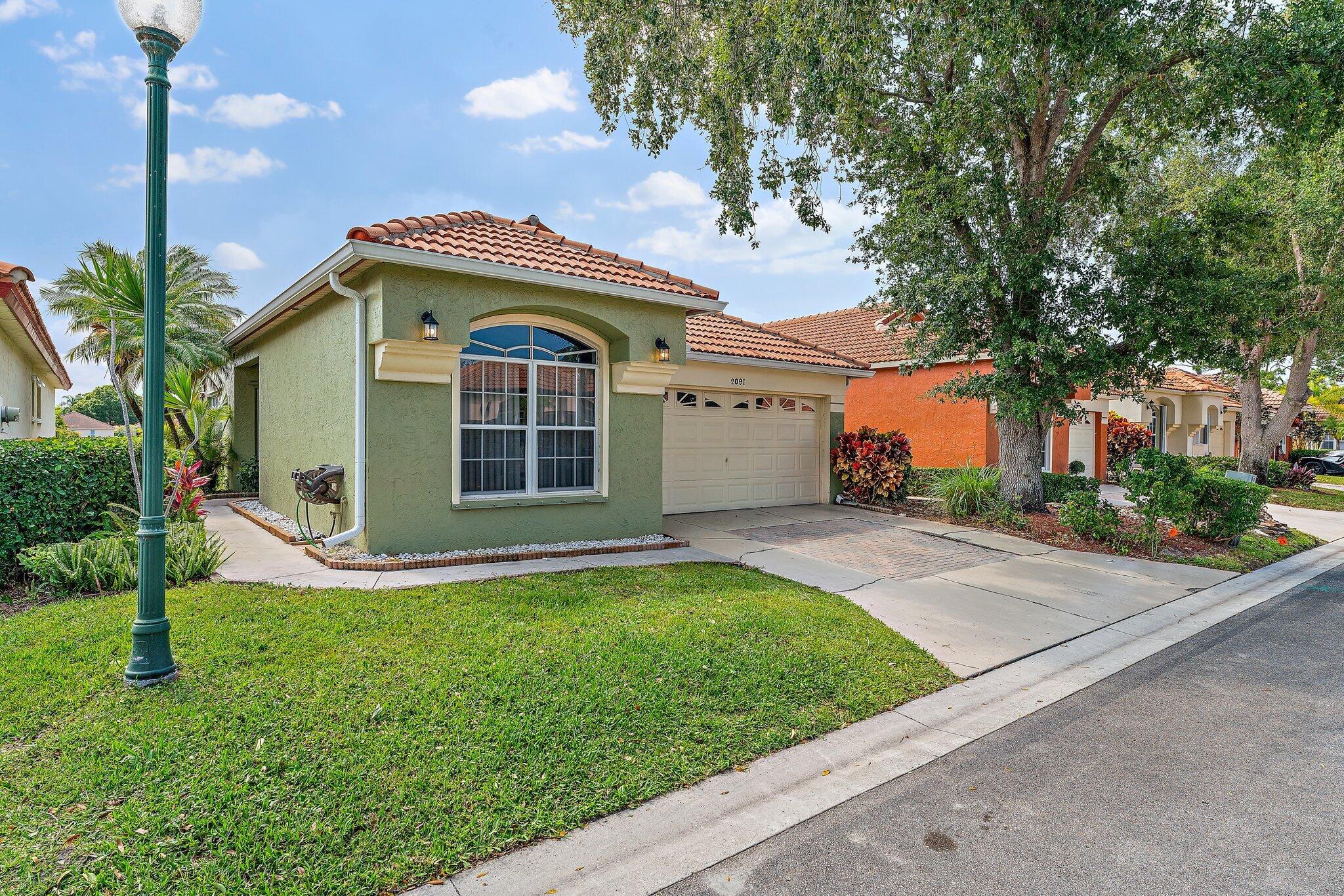 2091 Bonisle Circle