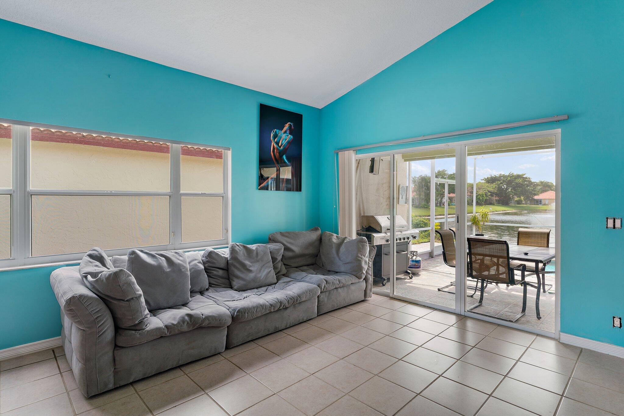 2091 Bonisle Circle