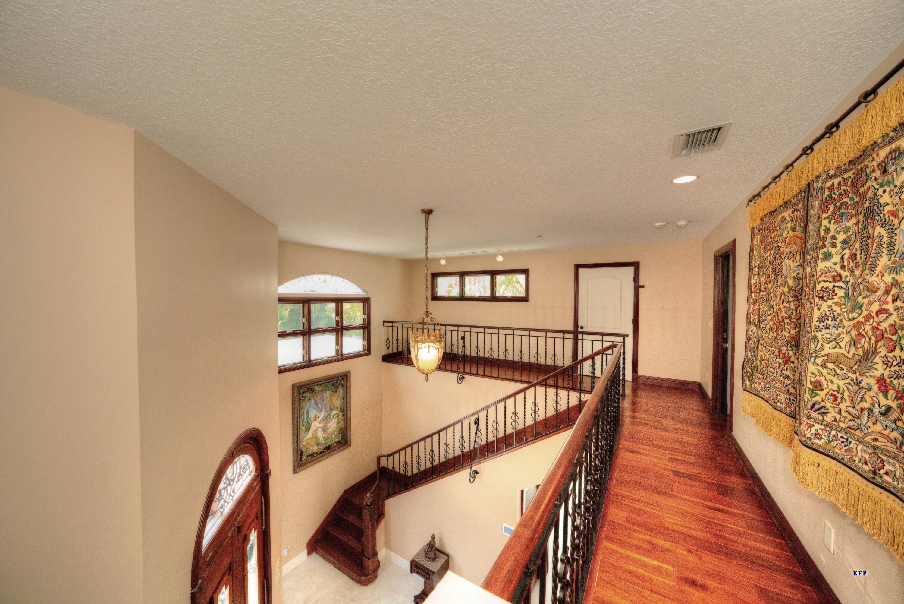 1693 SE Saint Lucie Boulevard