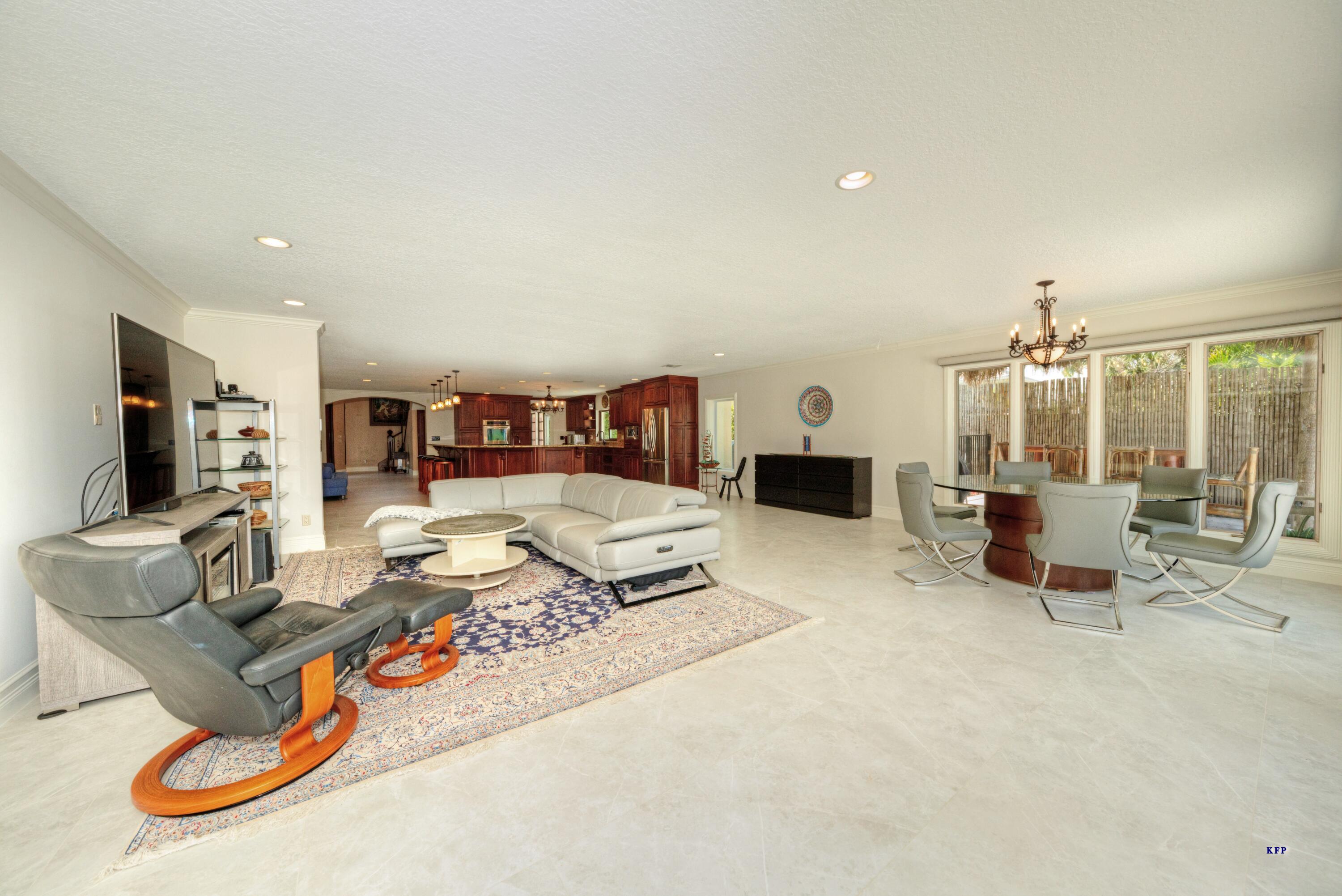 1693 SE Saint Lucie Boulevard