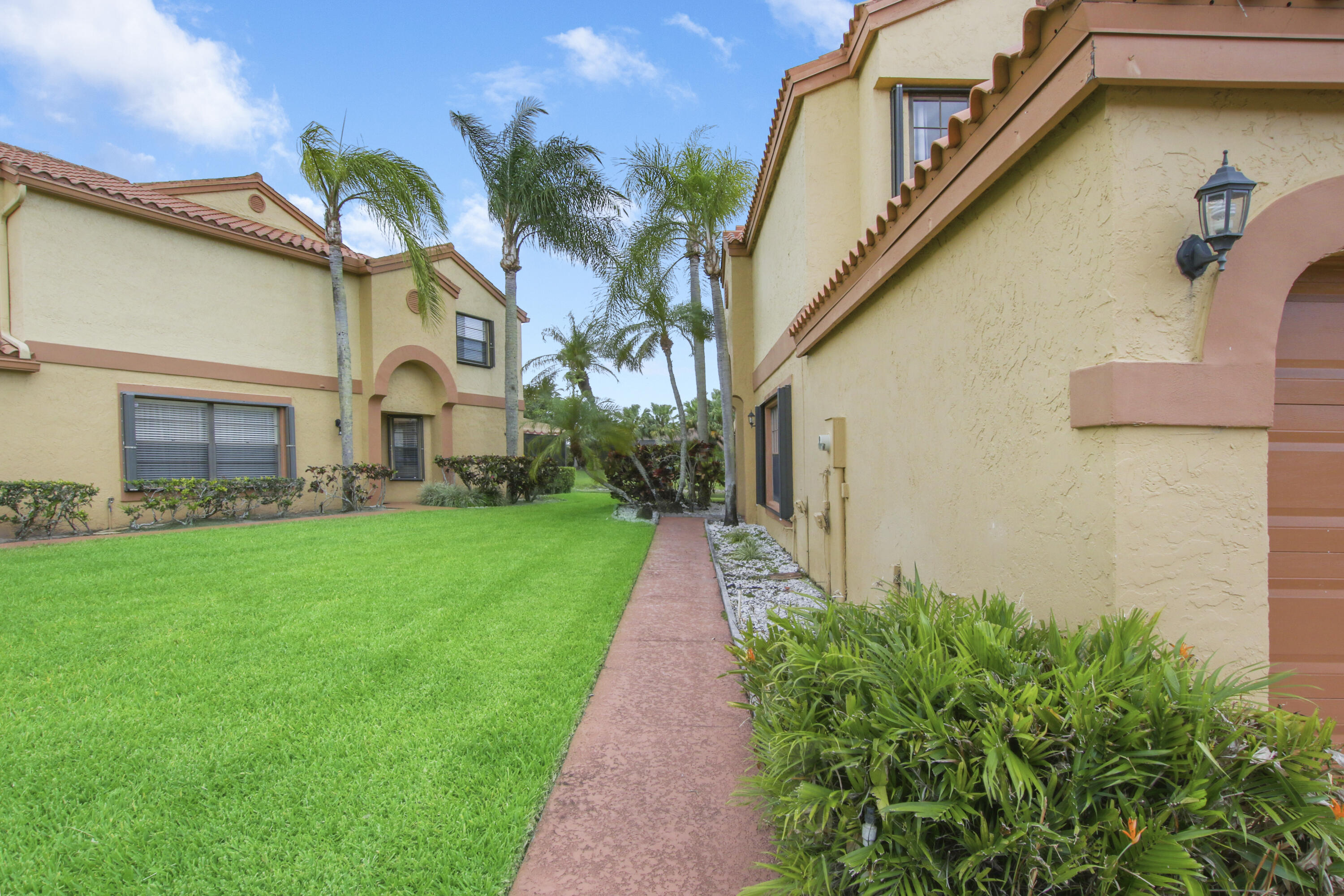 19923 Villa Lante Place