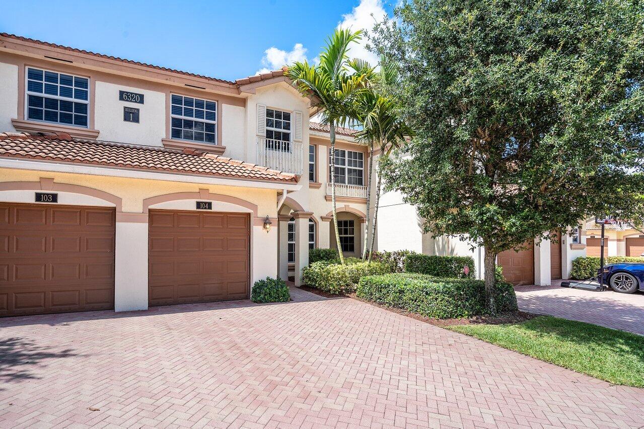 6320 Ginger Trail Unit: 104